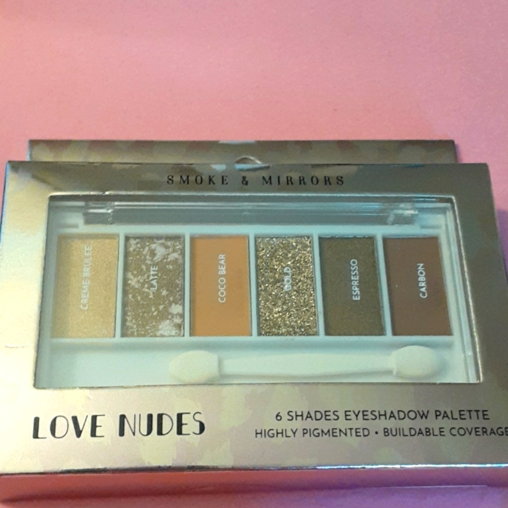 EYE SHADOW PALETTE